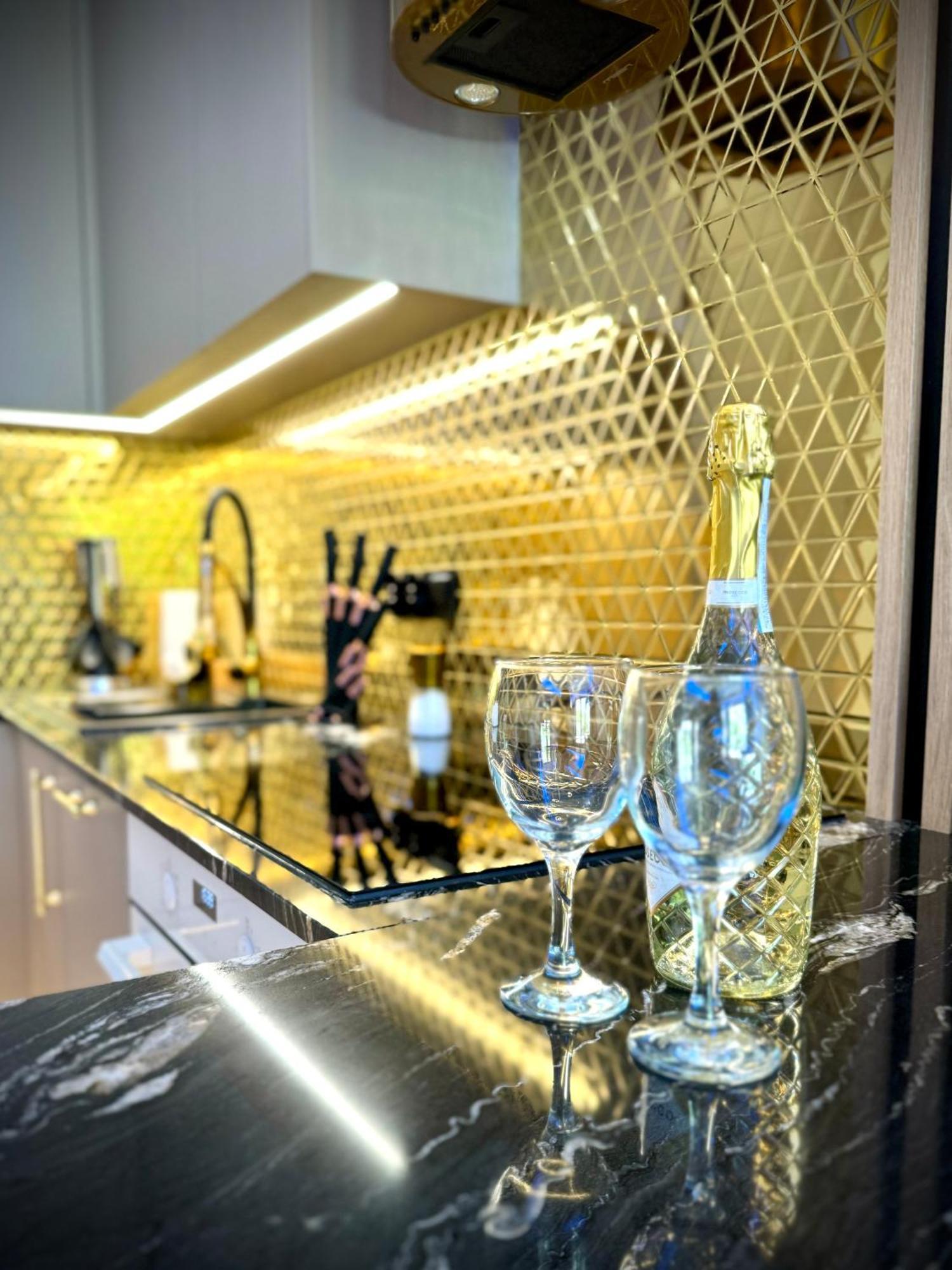 Golden Park Aparthotel Štetín Exteriér fotografie